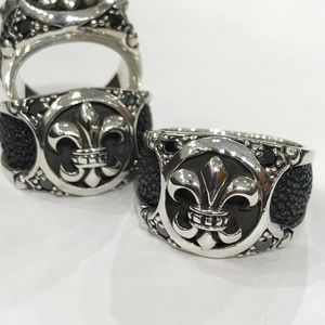 Sterling silver fleur-de-lis ring